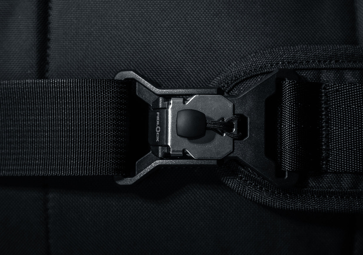 detail view of padded slings trap and fidlock buckle - all-groups