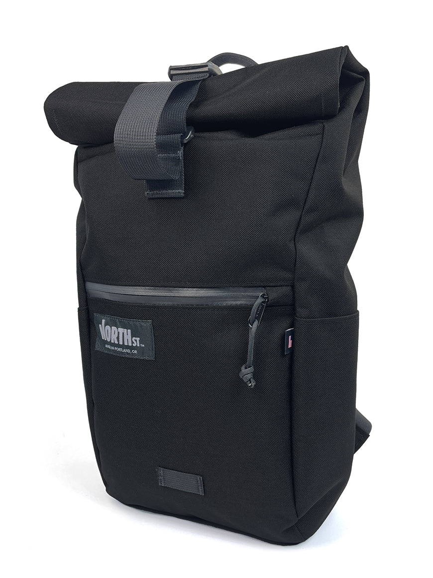Front view of Davis Daypack 20L in black. - North St Bags